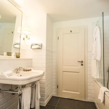 Guesthouse Heidelberg Suites 5* Heidelberg