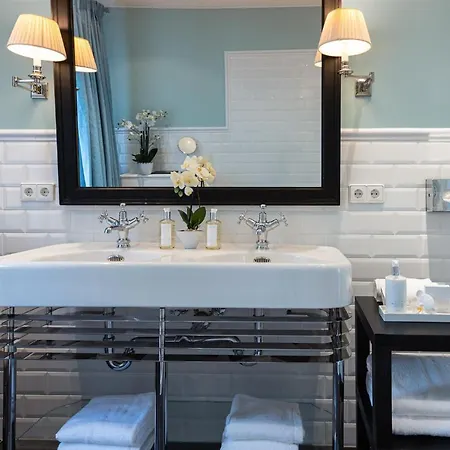 Guesthouse Heidelberg Suites Otel Heidelberg